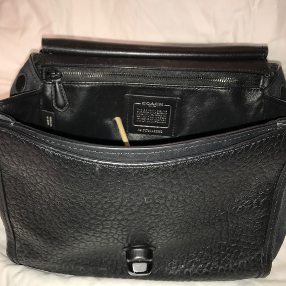 Coach leather purse - Picture 9 of 9